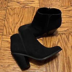 Banana republic booties